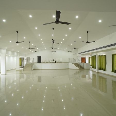 Sn Rooms Perumpavur Екстер'єр фото