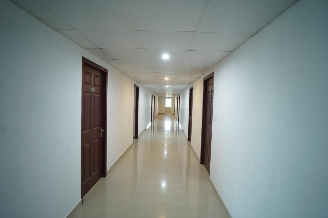 Sn Rooms Perumpavur Екстер'єр фото